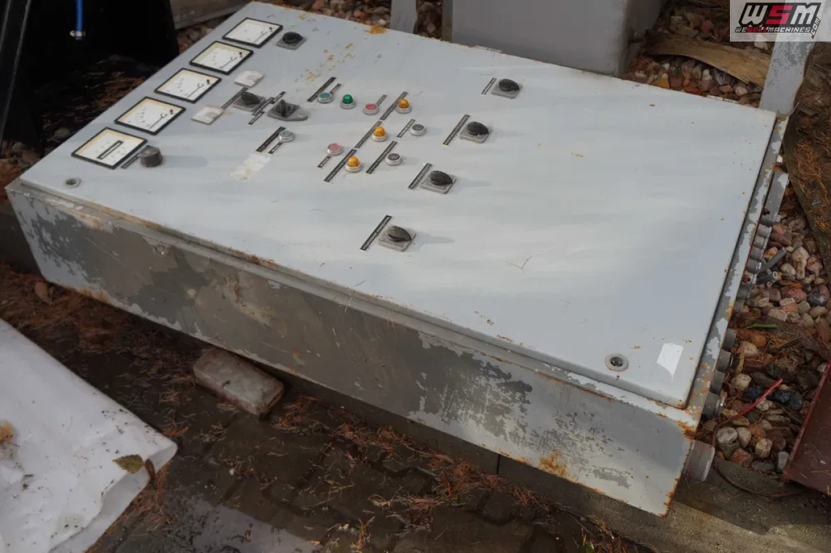 The 2x 330kVA DORMAN STAMFORD C504C Generator Set