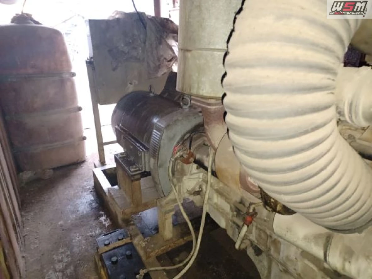 Containerized Power Generator Manufacturer: MAN Year of Production: 1991