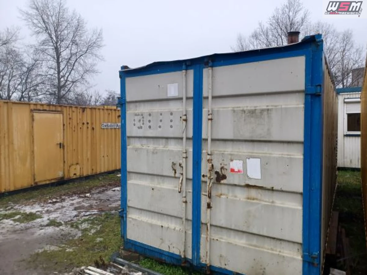 Containerized Power Generator Manufacturer: MAN Year of Production: 1991