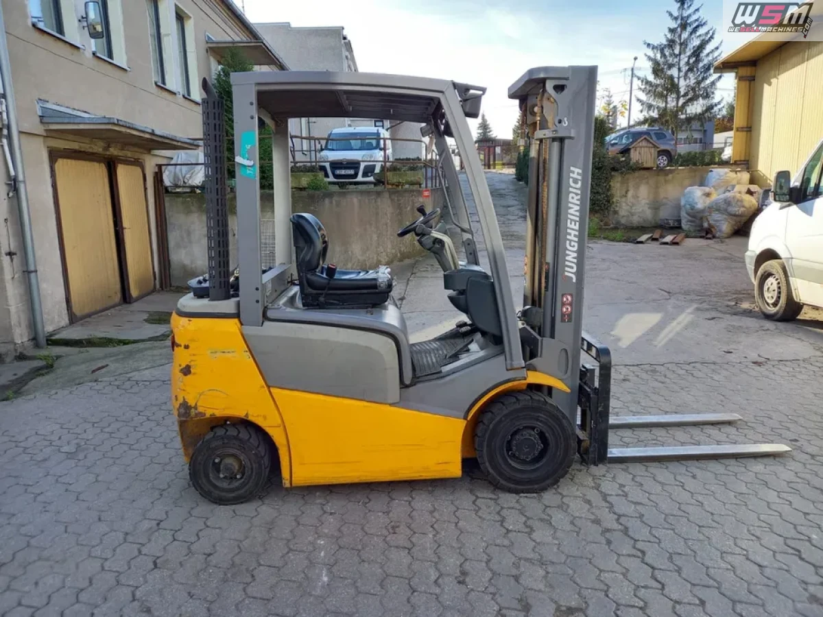 Jungheinrich TFG316 LPG