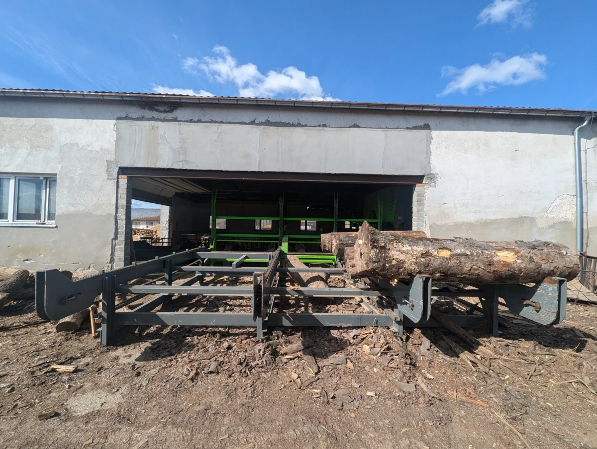 Mebor HTZ 1200 PLUS Wide-Belt Circular Saw Mill