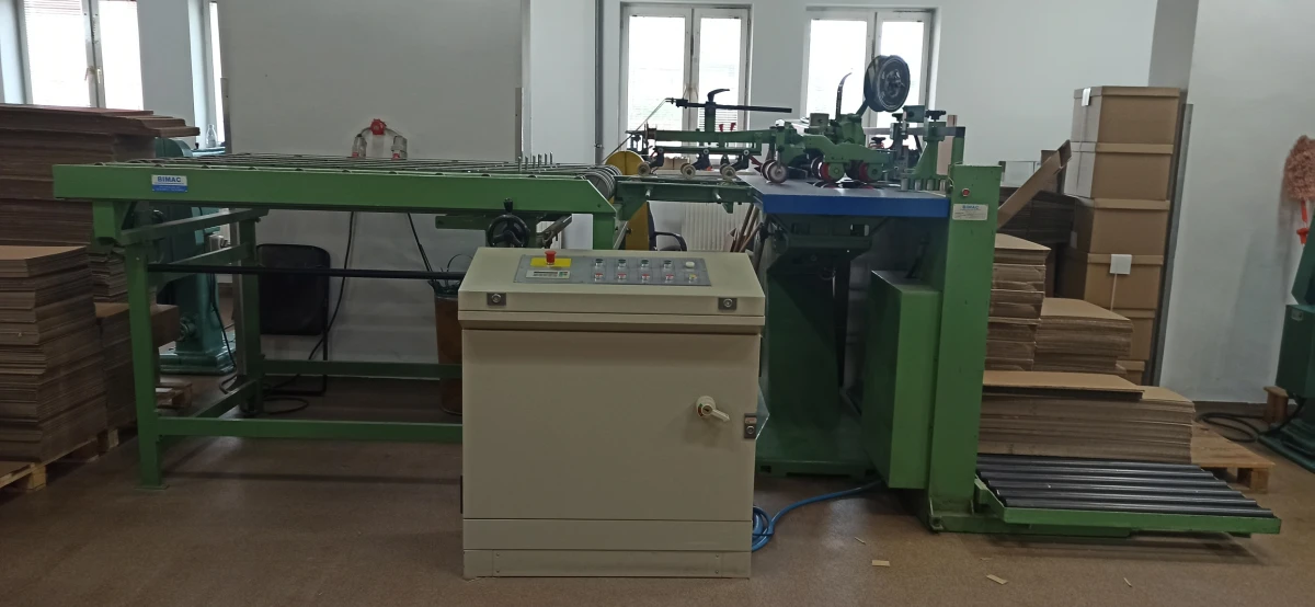 Gandossi & Fossati Semi-Automatic Folder-Gluer/Stitcher