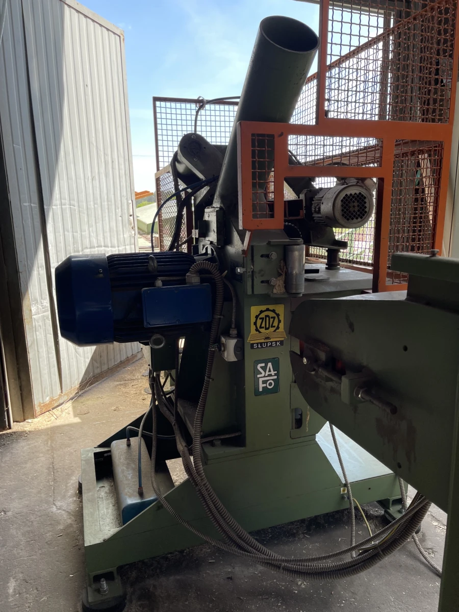 DVMA-M Debarking Line
