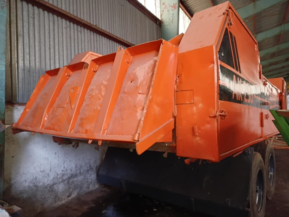 Doppstadt AK 250 Mobile Shredder – Year 1999