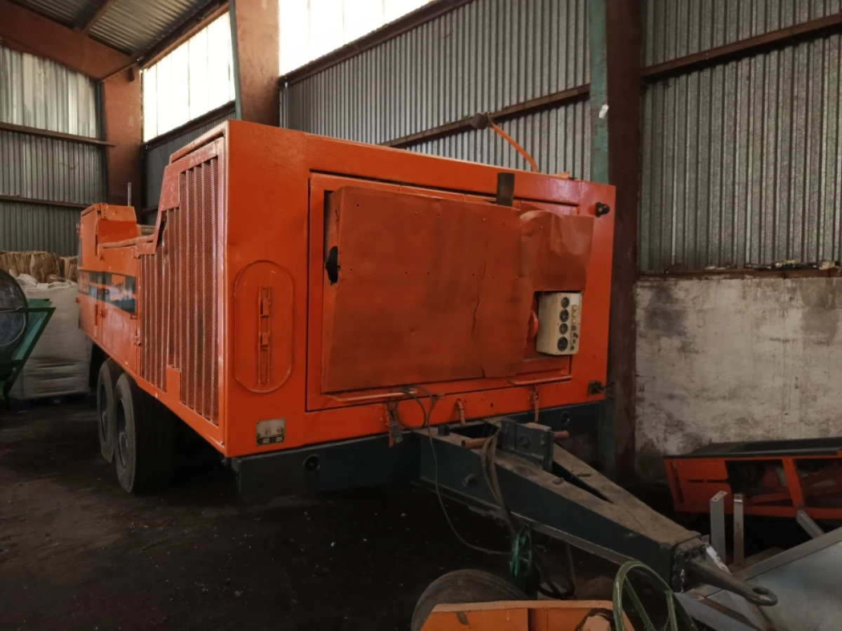 Doppstadt AK 250 Mobile Shredder – Year 1999