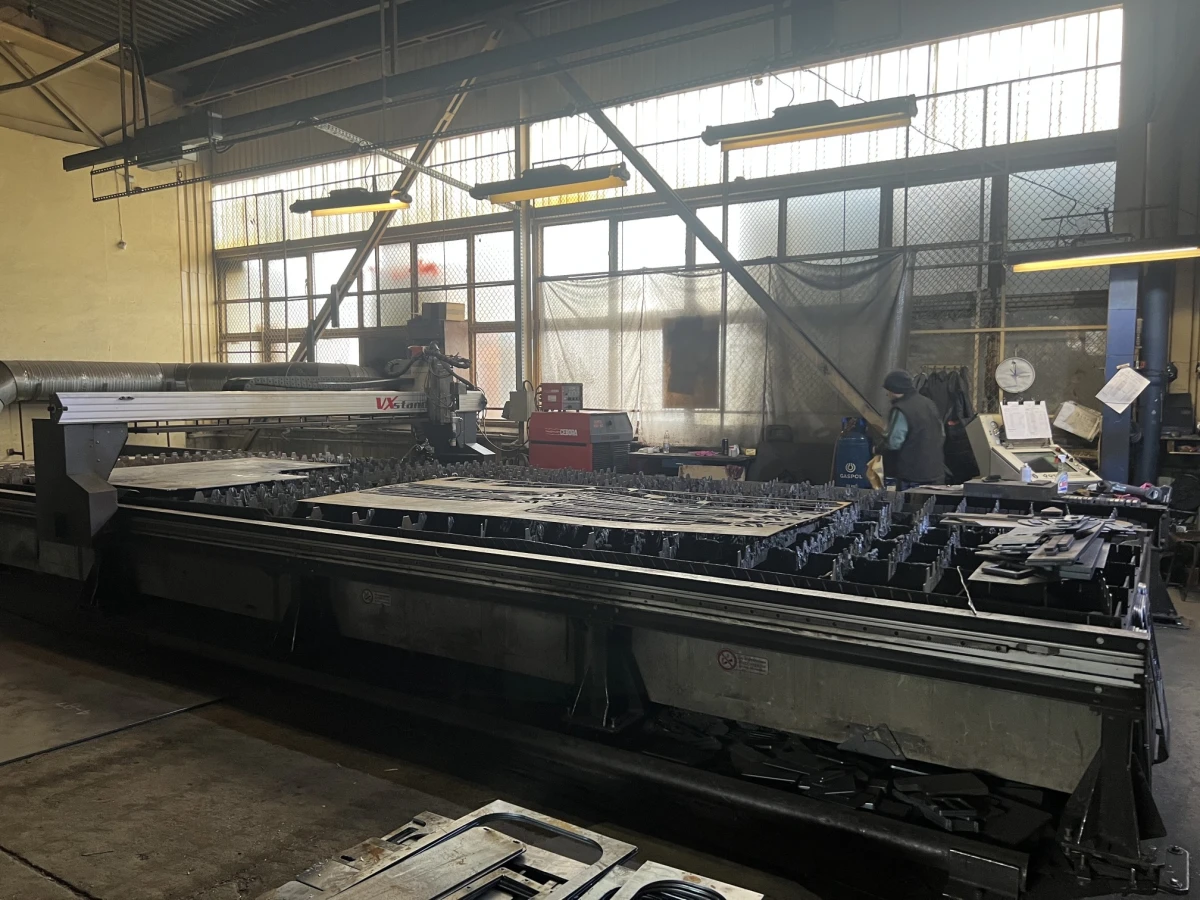 STIGAL VXstandard Plasma Cutting Machine with CEBORA Prof P254 Unit and Oxy-fuel Torch (Year of Manufacture 2013)
