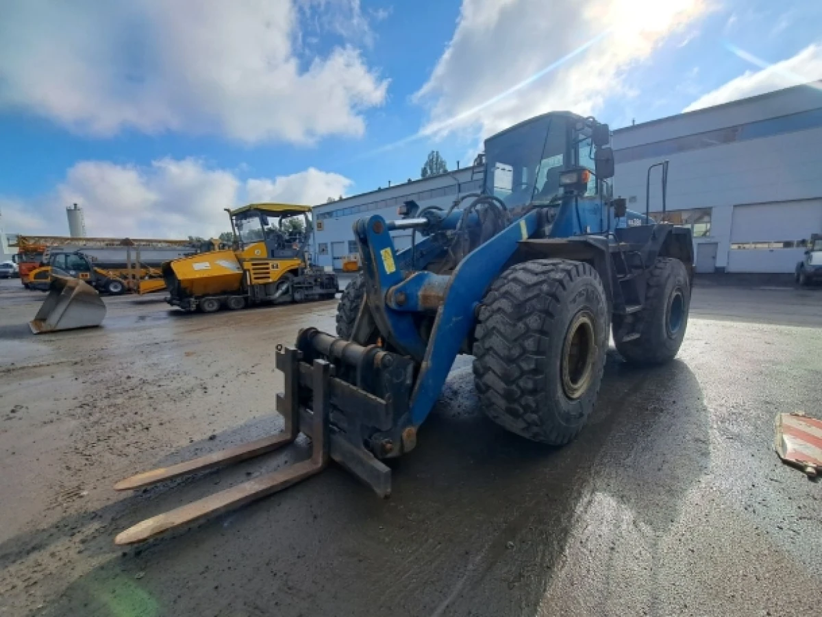 KOMATSU WA380 – 5H Wheel Loader