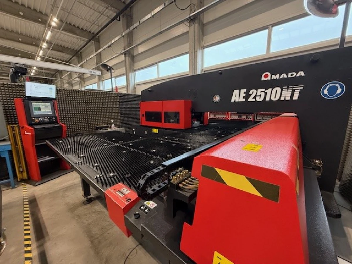 AMADA AE-2510 NT Turret Punch Press (Year of Manufacture 2017)