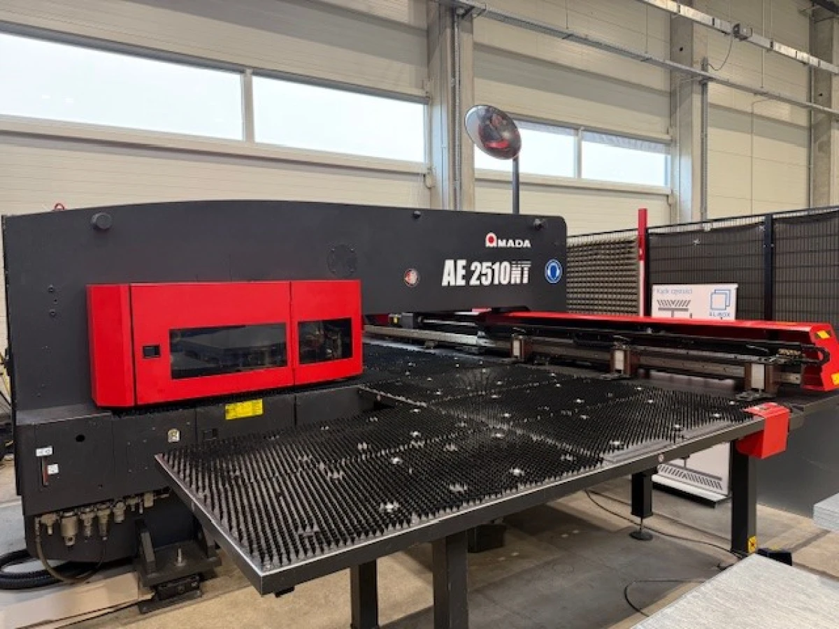 AMADA AE-2510 NT Turret Punch Press (Year of Manufacture 2017)
