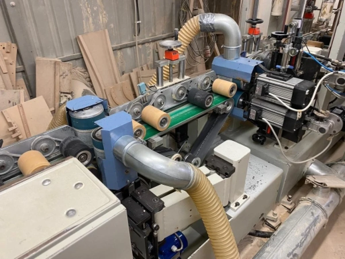 OMEF TTN-LV-P-0R Multifunctional Sanding Machine (Year of Manufacture 2010)