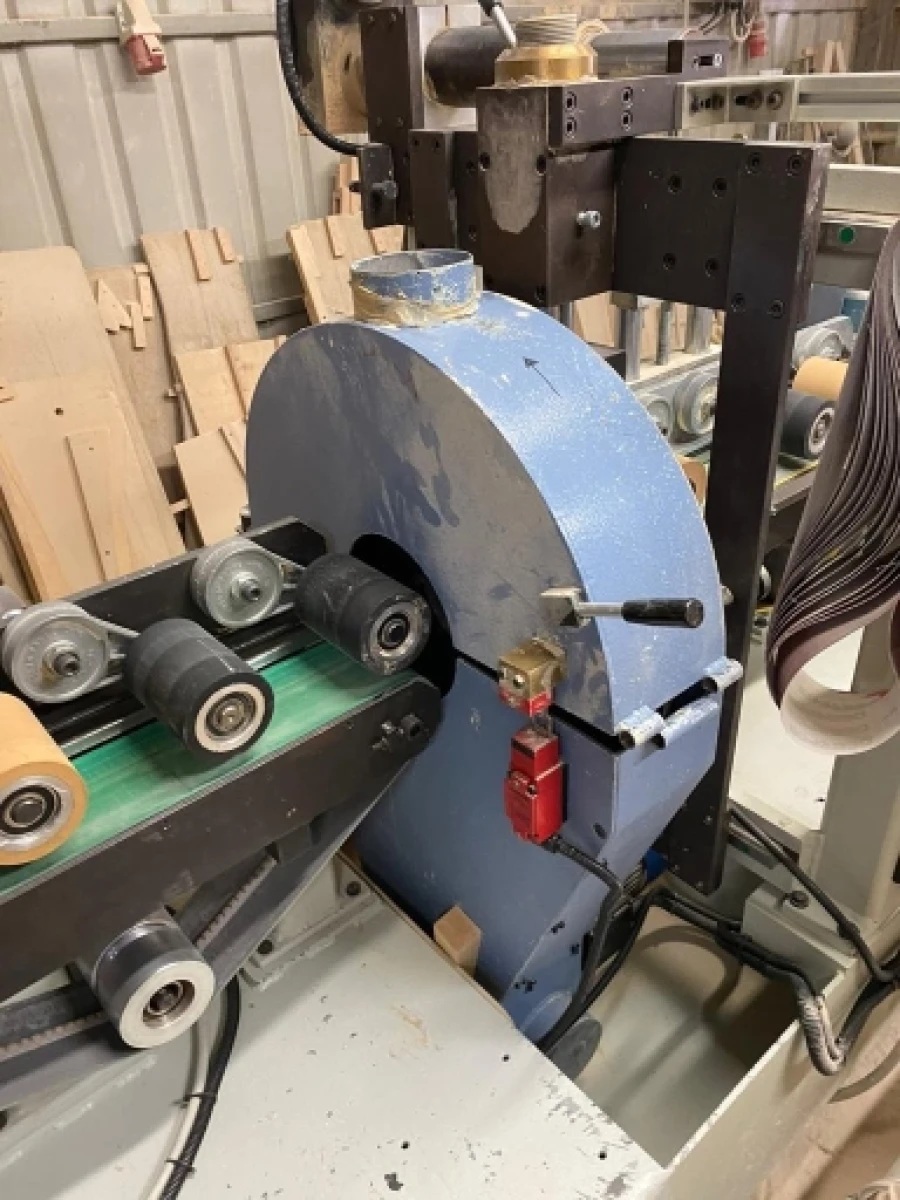 OMEF TTN-LV-P-0R Multifunctional Sanding Machine (Year of Manufacture 2010)