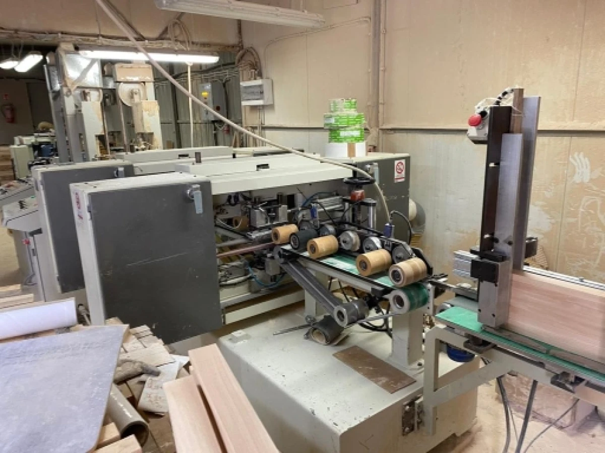 OMEF TTN-LV-P-0R Multifunctional Sanding Machine (Year of Manufacture 2010)