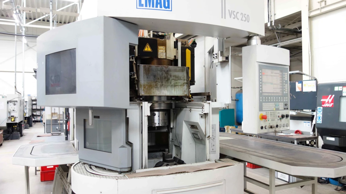 EMAG VSC 250 Vertical CNC Lathe (Year of Manufacture 2011)