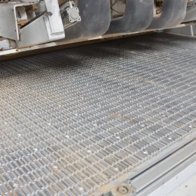 CNC Center SCM ACCORD 20 with unloading