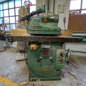 BAUERLE SFM spindle moulder with feed