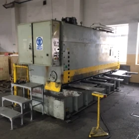 Guillotine shears CNTA 3150/16A