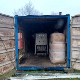 Containerized Power Generator Manufacturer: MAN Year of Production: 1991