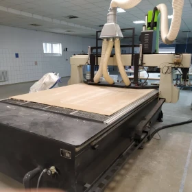 Seron Milling plotter 2131 Standard with a working area of 2100 x 3100mm; Year of production: 2018
