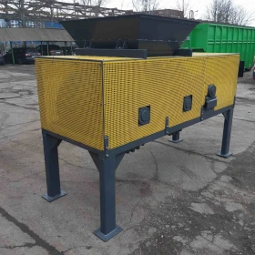 Device for briquetting coal dust