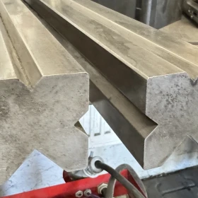 DURMA HAP 2560 Press Brake