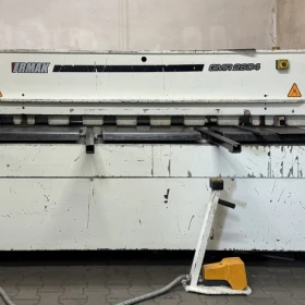 ERMAK GMR 2600-4 GUILLOTINE
