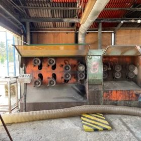 Used Oswald RM 203 Rounding Machine - Precision and Efficiency in Round Wood Processing