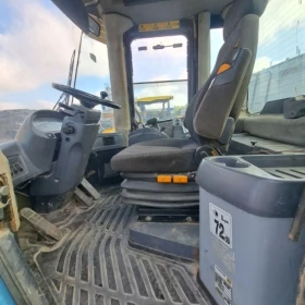 KOMATSU WA380 – 5H Wheel Loader