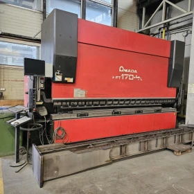 AMADA HFT 170-4L Press Brake (4-axis, Year of Manufacture 2006) - Perfect, Lightly Used Condition!