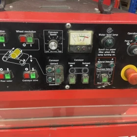 AMADA BR-610W Deburring / Wide-Belt Grinding Machine (Year of Manufacture 1998)