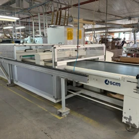 Used SCM ACTION H Through-Feed Hydraulic Press (2019) – Perfect for Frame, Door, and Window Gluing