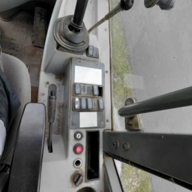  Фронтальний навантажувач Kramer Allrad 750 (серія 346)