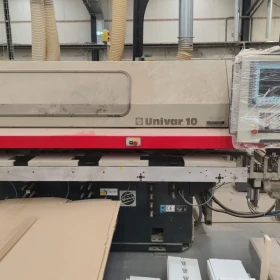 Automated woodworking production line by MICHAEL WEINIG AG, comprising the Unitec 10 and Univar 10