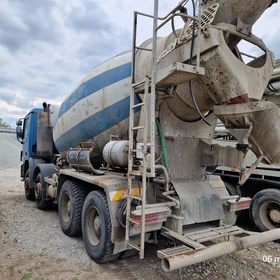 Mercedes-Benz 3236 B 8x4/4 Actros Concrete Mixer 2005