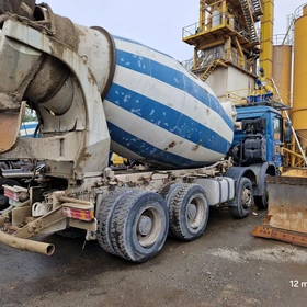 Mercedes-Benz 3236 B 8x4/4 Actros Concrete Mixer 2005