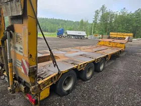 Usado Semirremolque de Cama Baja - Chrzanów