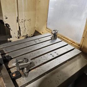 Mikron VCE 1000X PRO – مركز تشغيل عمودي CNC | X: 1020 mm, Y: 560 mm, Z: 600 mm