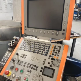 Mikron VCE 1000X PRO – مركز تشغيل عمودي CNC | X: 1020 mm, Y: 560 mm, Z: 600 mm