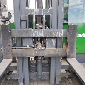 Empilhadeira Multidirecional Combilift C5000 2022 – Nº de Série. 65442 – 1191 h – Triplex 6.8 m – Poznań