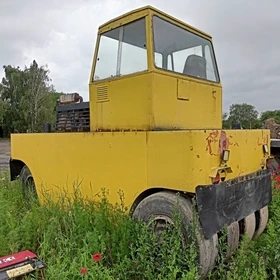 Použitý pneumatický silniční válec Stavostroj GRW 101 1977 – Sériové č. 71203 – Zamość