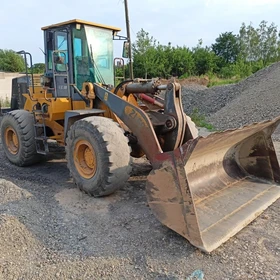 Použitý kolový nakladač XCMG ZL50G 2006 – Zamość