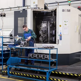 Makino a81M Horizontal Machining Center 2008 – FANUC – Twin Pallet – Łódź