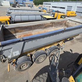 Schwarzmüller HKS 3/E-S2 Sklápěcí návěs 2006 – VIN VAVSAK3386H229782 – Polsko