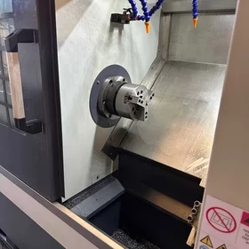 Lietota CORMAK CK7135A CNC virpa ar slīpo gultni – Siemens Sinumerik, 2021 – Myślenice