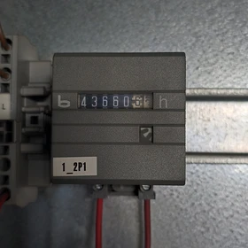مكبس ثقب البرج CNC FINN-POWER C5 (2004) – 30 طن | FANUC 18i-PB | أدوات MATE | شتشيتسين
