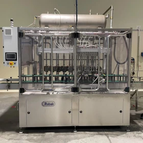 Robak Bottling Line for Edible Oil 2018 - Filler ANM-08, Capper ZR-02, Labeller LEB-2000-2 - Poland