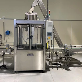 Robak Bottling Line for Edible Oil 2018 - Filler ANM-08, Capper ZR-02, Labeller LEB-2000-2 - Poland