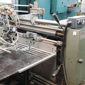 Použitá potahovací linka na tuhé krabice Crathern & Smith HNS 1998 + Perondi IA-5060 + Quad Stayer RS-2 – Polsko