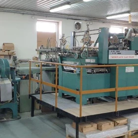 Použitá potahovací linka na tuhé krabice Crathern & Smith HNS 1998 + Perondi IA-5060 + Quad Stayer RS-2 – Polsko