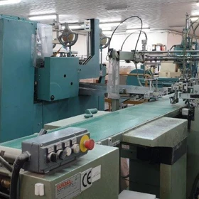 Použitá potahovací linka na tuhé krabice Crathern & Smith HNS 1998 + Perondi IA-5060 + Quad Stayer RS-2 – Polsko