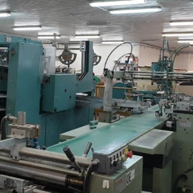 Použitá potahovací linka na tuhé krabice Crathern & Smith HNS 1998 + Perondi IA-5060 + Quad Stayer RS-2 – Polsko